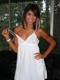 latina amateur babe Jerri Lee