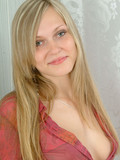 blonde posing teen Kirsten Nubiles