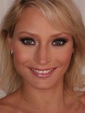horny chick Edina Szegedi