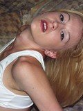 blonde amateur chic Mary Anne