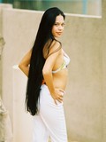 babes brunettes outdoor posing Domino