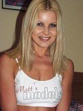 busty amateur babe Chloe Anderson