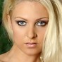 Lara Van Wilde